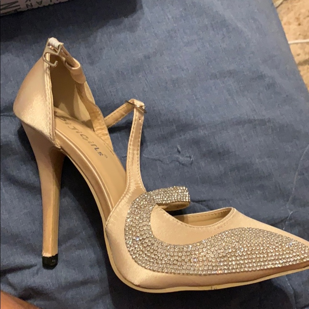 Size 9 Heels